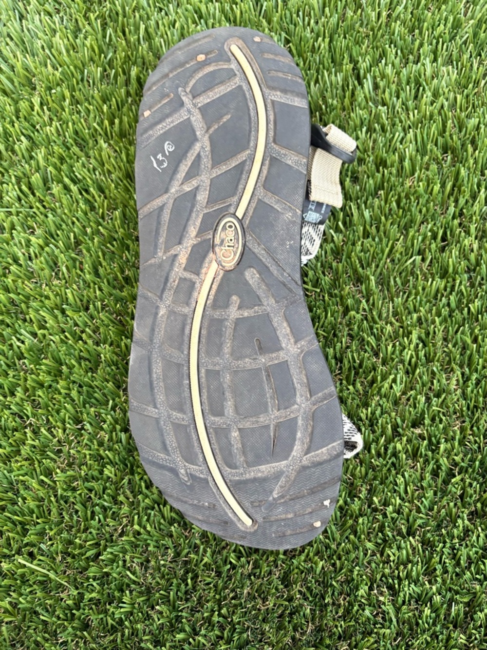 Chaco Z2 Men’s Size 11 Sandals Toe Loop Black Pattern – VGUC - Picture 4 of 6